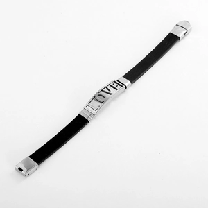 Herren Armband aus Edelstahl mit LOVE-Hohlraum, schwarzem Silikonband und Metallschnalle