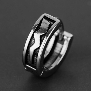 Industrial style dark silver stainless steel hoop earring with engraved zigzag pattern