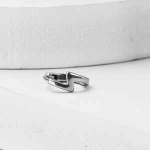 Boucle d'oreille créole minimaliste en forme d'éclair en acier inoxydable style punk