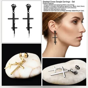 Détail de boucles d'oreilles main de squelette punk avec croix en noir, doré et argenté