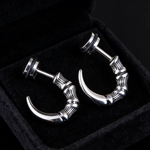 Punk style stainless steel dragon claw stud earrings with textured silver finish