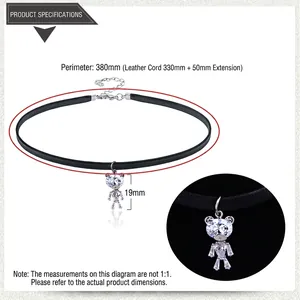 Collana in cuoio nero con ciondolo a forma di orso in cristallo lucido e misure dettagliate