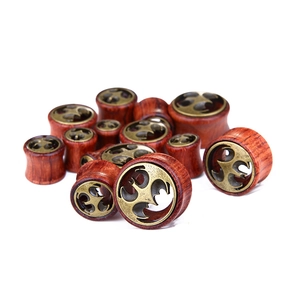 Vintage-Ohrplugs aus Holz mit Fledermaus-Stil und Bronze-Inlay in verschiedenen Größen