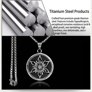 Détail macro du pendentif hexagramme montrant l'acier inoxydable durable hypoallergénique