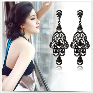 Luxurious black rhinestone teardrop earrings with elegant vintage chandelier design
