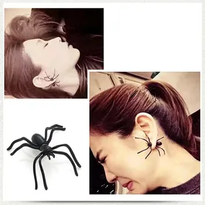 Set orecchini a ragno nero opaco gotico per piercing all'orecchio stile punk Halloween