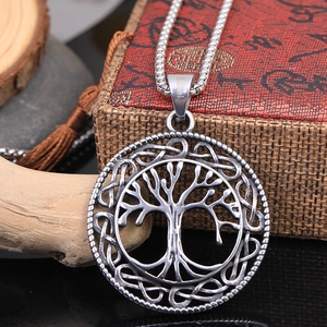 Retro Stainless Steel Tree Of Life Pendant Necklace With Celtic Knot Hollow Round Design Antiqued Silver Jewelry For Men Women