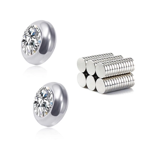 Boucles d'oreilles magnétiques en acier inoxydable avec zircon bleu sans perçage