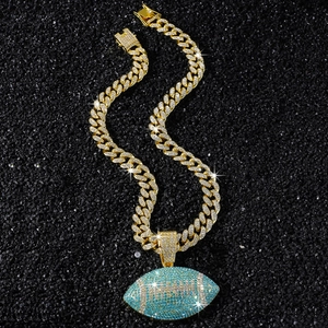 Collana con Ciondolo Football Americano Hip Hop Uomo Oro Argento Strass Catena Cubana Tema Sportivo Gioielli alla Moda Regalo