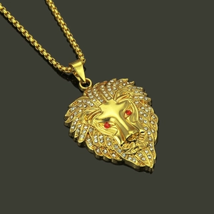 Hip-Hop Goldene Löwenkopf-Halskette mit funkelnden weißen und roten Kristallsteinen