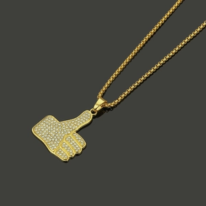 Collier hip hop pour homme avec pendentif pouce levé en or et strass brillants incrustés