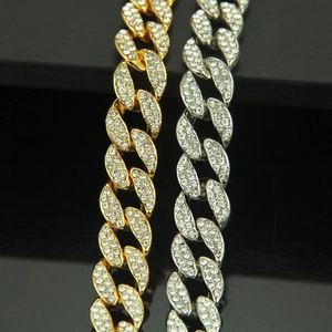 Hip Hop Cuban Link Ketten für Herren in Gold und Silber mit komplettem Strassbesatz