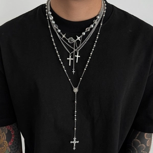 Collier Multi-rangs Homme Hip Hop Gothique Métal Fer Croix Étoile Médaillon Religieux Perle Artificielle Pendentif Strass