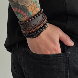 Men's 5-piece retro multi-layer bracelet set with wooden beads and woven leather straps