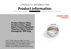 Détails de la bague en titane indiquant le diamètre de 2cm et le poids de 6,7g