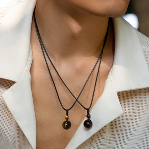 Collana con Pendente in Pietra Naturale Fatta a Mano per Uomo Minimalista Regolabile con Cordino Cerato Gioielli in Ossidiana Occhio di Tigre Regalo
