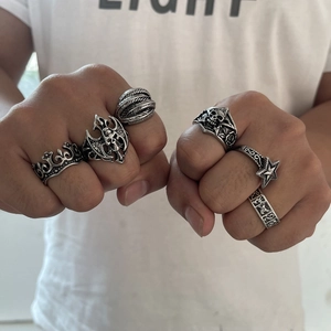 6-piece men's punk ring set featuring skull crown and star designs in vintage silver finish