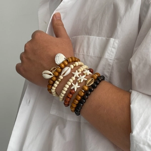 Ensemble de bracelets de perles multicouches bohèmes avec breloques coquillage et étoile de mer