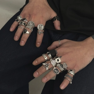 Ensemble de bagues punk gothiques pour hommes avec tête de mort, chauve-souris et argent