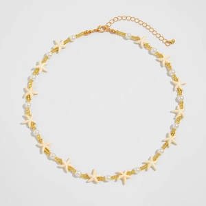 Collier d'étoile de mer fait main avec perles d'imitation et chaîne dorée réglable