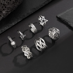 7-piece vintage silver alloy ring set with star and celtic patterns for men