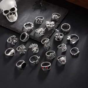 Bagues Gothiques Punk pour Hommes Couleur Argent Antique Vintage Crâne Araignée Mauvais Œil Carte de Poker Toile d'Araignée Hip Hop Bijoux Mode