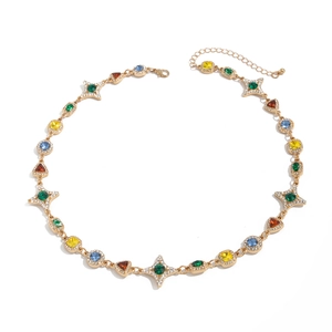 Retro Goldkette mit bunten Edelsteinen und funkelnden Sternanhängern für Herren
