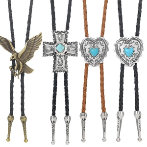 Ensemble de cravates bolo western avec pendentifs cœur, croix et aigle avec turquoises