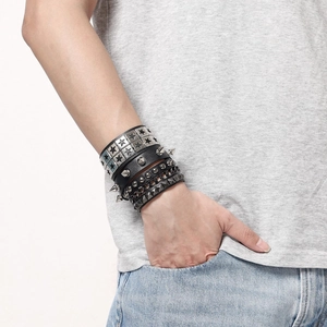 Men's punk leather bracelet set with silver star studs and metal spike rivet chain