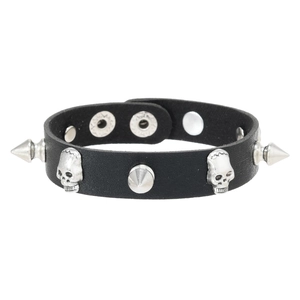 Bracelet punk rock en cuir noir pour homme avec pointes en métal argenté et crânes