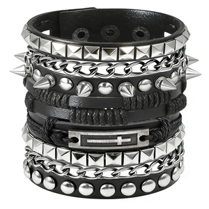 Set di Bracciali Punk in Pelle e Filo Cerato Con Croce in Lega Rivetto Punta Rock Bracciale Multistrato Gioielli Uomo Accessori Regalo