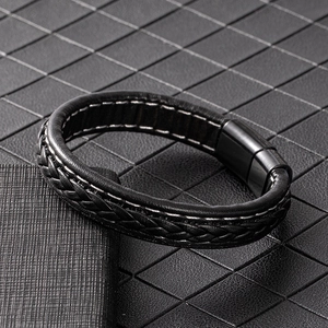 Bracelet pour homme en cuir noir tressé avec surpiqûres blanches et fermoir magnétique noir
