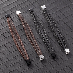 Bracelets en cuir tressé multicouche pour hommes avec fermoir magnétique en métal