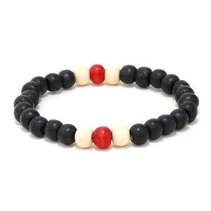 Bracelet pour homme en cuir tressé noir avec perles en bois et breloque plume en set