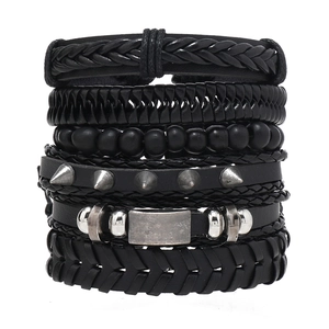 Men Black Multi-layer Braided Leather Bracelets Punk Rivet Spikes Alloy Bead Handwoven Wristband Vintage Fashion Jewelry