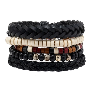 Ensemble de Bracelets en Cuir Multicouches Vintage pour Hommes Femmes Bracelet Enveloppant Tressé à la Main avec Perles en Bois Pendentifs en Alliage Bijoux Rétro