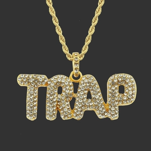 Collier Pendentif Lettre Trap Hip Hop Alliage Chaîne Torsadée Pavage de Strass Blancs pour Homme Bijoux Streetwear