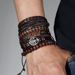 Men's retro multilayer leather bracelet set with tree of life charm and wooden beads