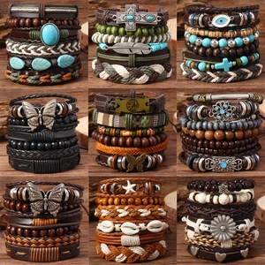 Bracelet Multicouche en Cuir Bohème pour Hommes Femmes Vintage Tissé Perles de Bois Papillon Croix Arbre de Vie Bijoux Réglables