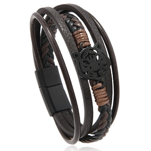 Bracelet multicouche en cuir pour homme avec tête de tigre noire et fermoir magnétique