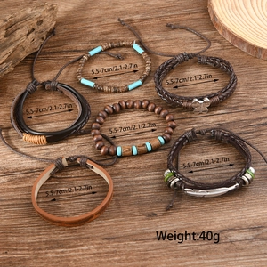 Details von 6 Boho-Armbändern mit Türkis, Leder und Schmetterlingsanhängern im Set