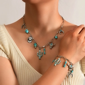 Bohemian cactus and turquoise pendant necklace and bracelet set in vintage silver