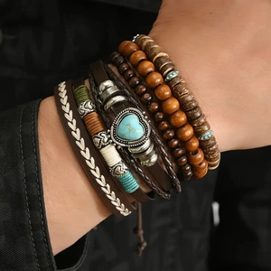 Set de 6 bracelets vintage multicouches avec perles en bois, cuir et pendentif cœur turquoise