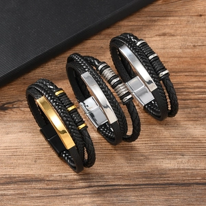 Bracciale da Uomo Multistrato in Pelle Intrecciata Chiusura Magnetica in Lega di Zinco Nero Oro Argento Gioielli Moda
