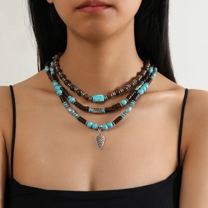 Collier Multi-rangs Ethnique Bohème En Perles De Bois Pour Femmes Pendentif En Alliage Fait Main Bijoux De Style Turquoise