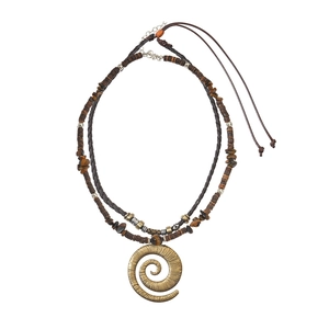 Collier double épaisseur bohème rétro avec pendentif spirale en bronze et œil de tigre