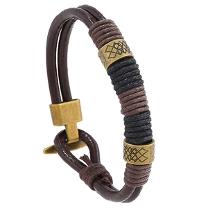 Bracelet rétro multicouche en cuir marron pour hommes avec anneaux métalliques en bronze