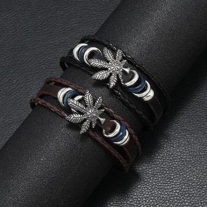 Men's multilayer braided leather bracelet with vintage metal maple leaf in black and brown