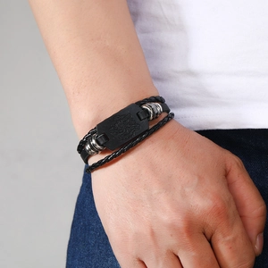 Men's vintage multilayer braided leather bracelet with silver rings and tiger head plaque