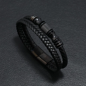 Bracelet Vintage en Cuir Tressé pour Hommes Avec Fermoir Magnétique Bracelet Minimaliste Multicouche en Alliage Bijoux